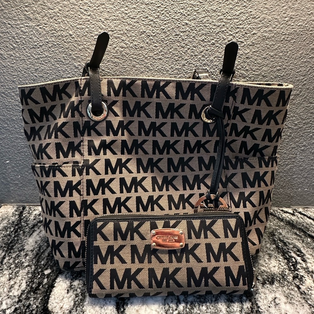 Michael Kors Black and Tan Tote Bag with Wallet